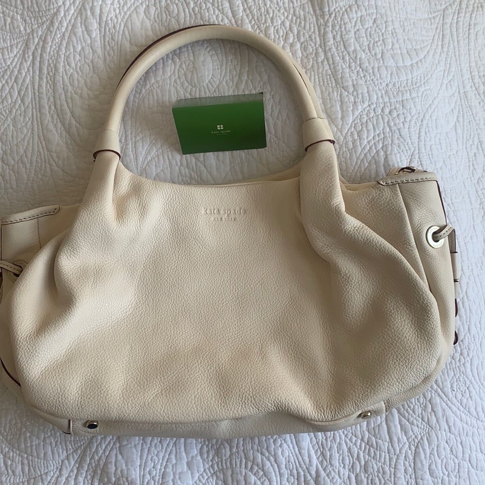 Kate spade creme shoulder bag